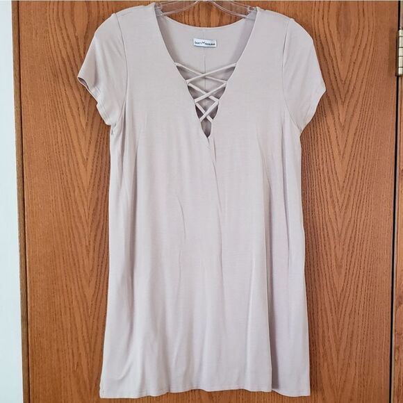 Dainty Hooligan Cream Tunic Top/Dress Sz M - Picture 1 of 4